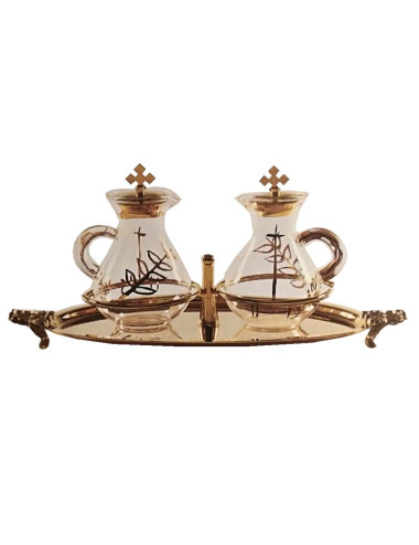 Cruet set made in glass and brass with decoration