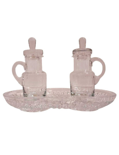 Cruet set made in glass