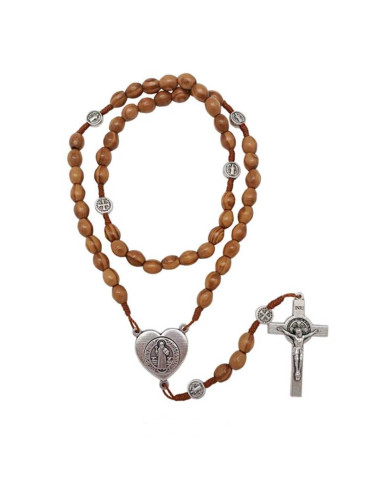 Rosario de San Benito realizado en madera ovalada y metal