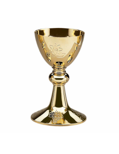 Chalice of symple design with Eucharistic motifs