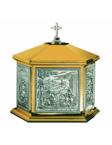 Hexagonal shape tabernacle with relief