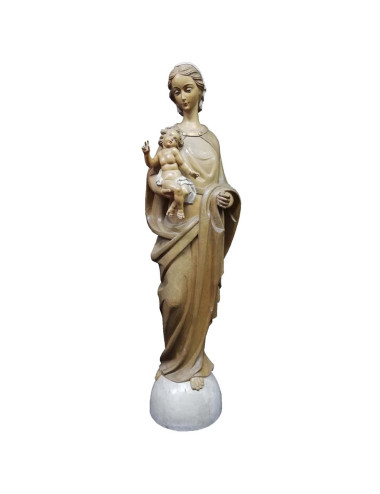 Virgen con Niño en talla de madera con expresión dulce