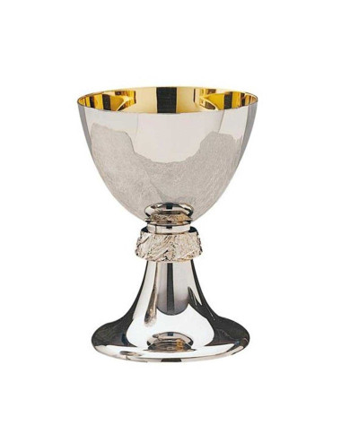 Chalice of simple style in stainless steel