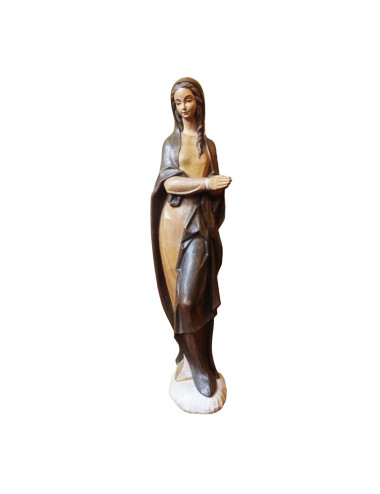 Virgen realizada en talla de madera