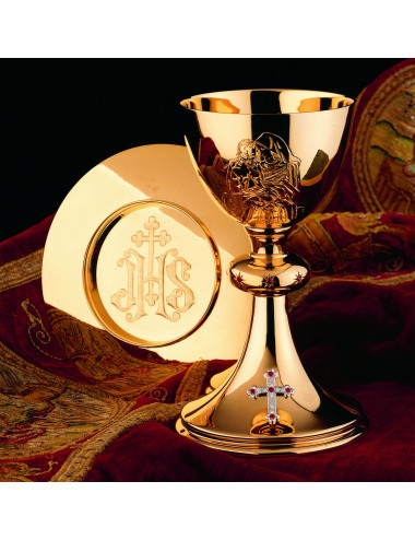 Classic chalice and Paten 