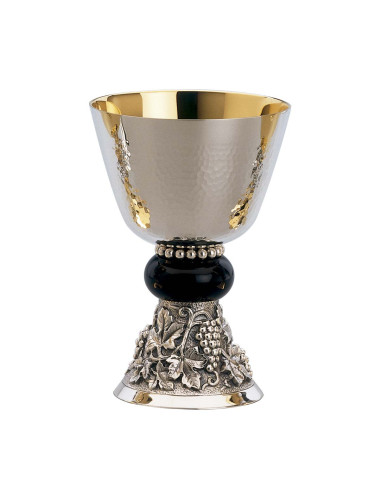 Classic style Chalice with grapes motifs and bowl Paten