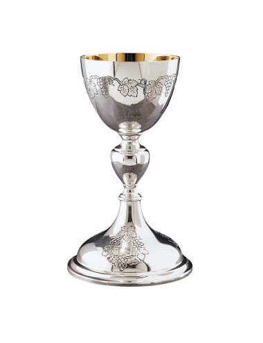 Chalice grapes and vine leafs